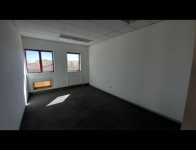 251M² OFFICE TO LET IN RIVONIA